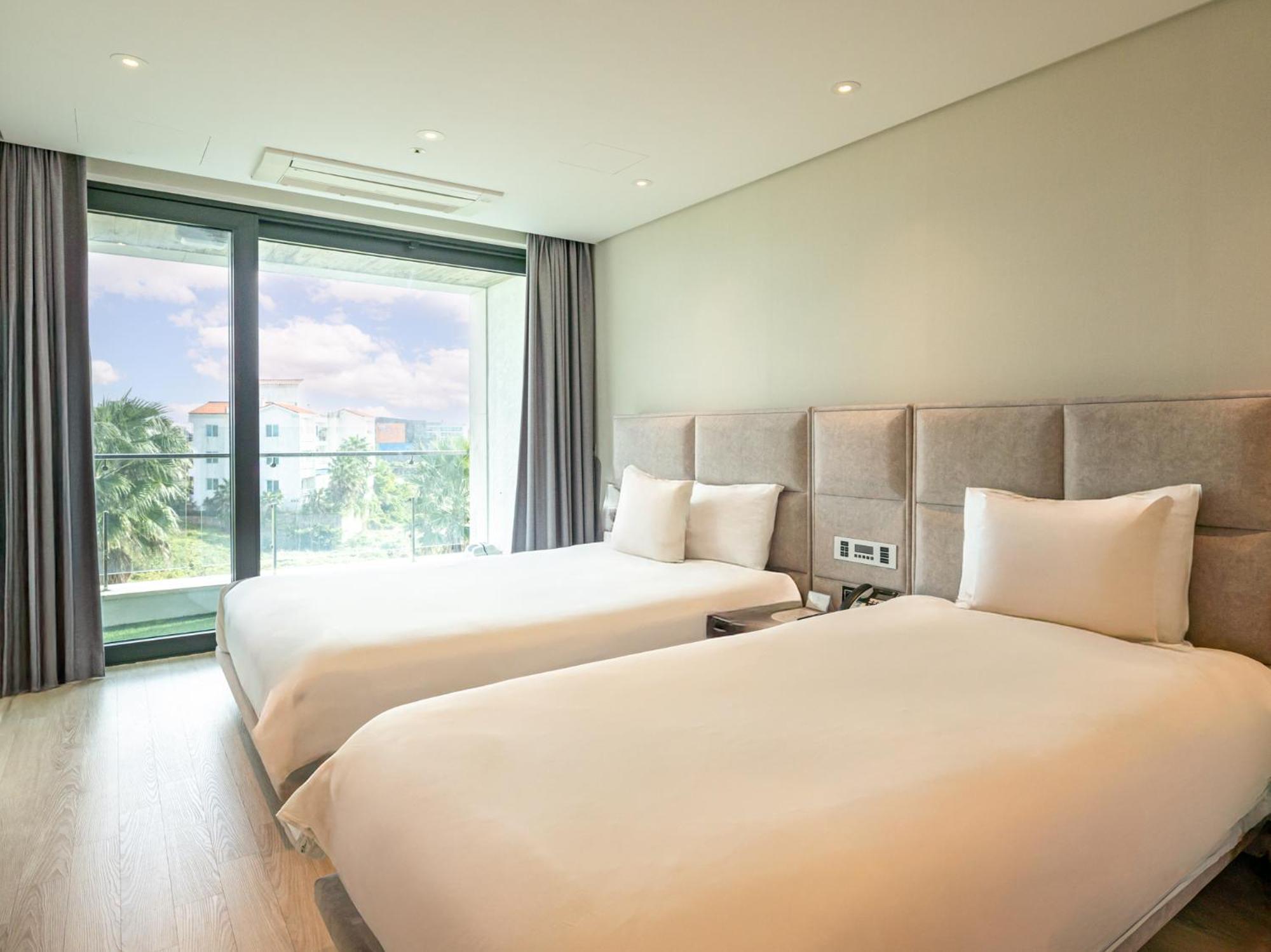 Jeju Attirance Hotel & Poolvilla Seogwipo Exterior foto